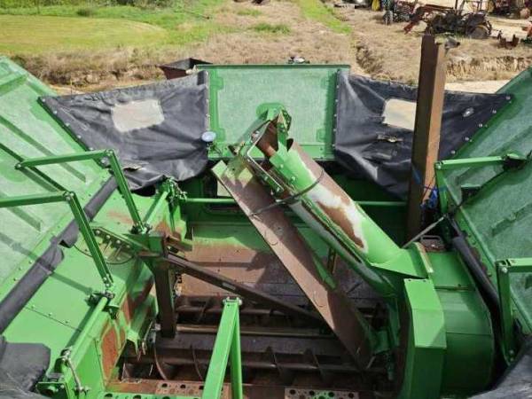 Комбайн John Deere S680 (2015)