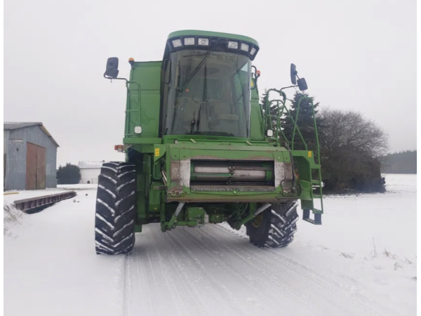 Комбайн John Deere 9780 CTS (2002)