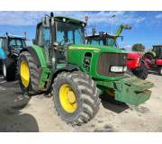 Трактор John Deere 6630