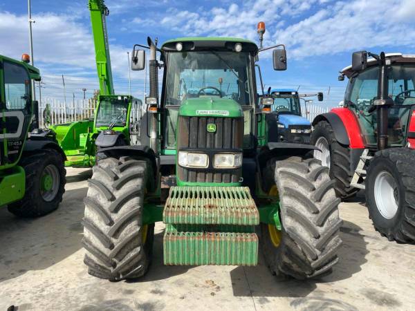 Трактор John Deere 6630 (2011)