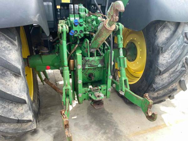 Трактор John Deere 6630 (2011)