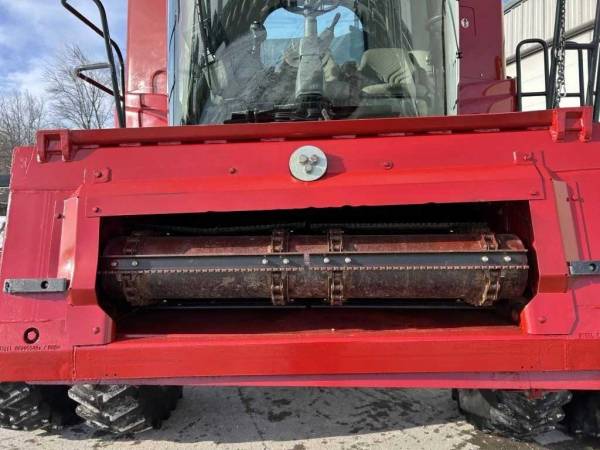 Комбайн Case IH 7010 Axial Flow (2009)