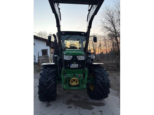 Трактор John Deere 6125 R (2013)