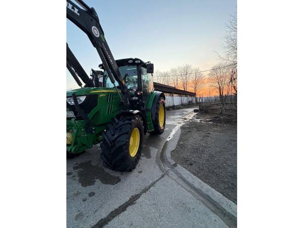 Трактор John Deere 6125 R (2013)