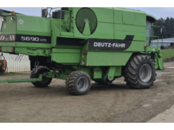 Комбайн Deutz-Fahr 5690 HTS (2010)