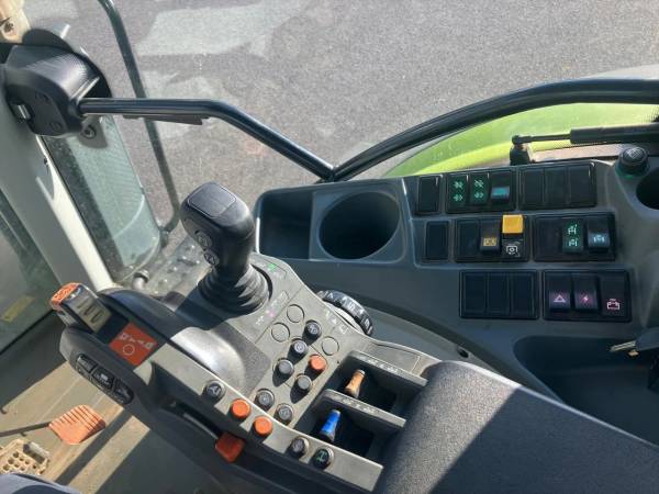 Трактор Claas ARION 650 (2018)