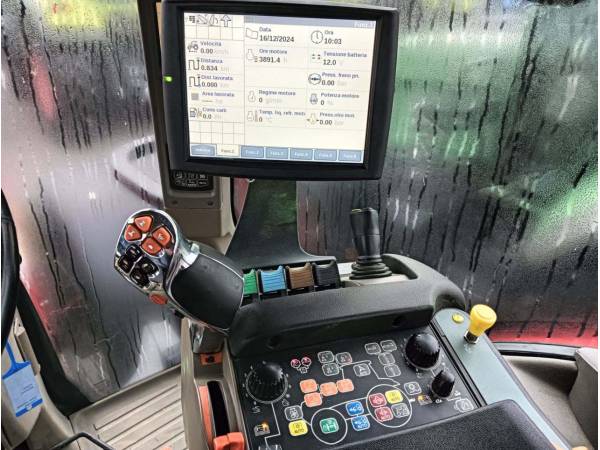 Трактор Case IH Optum 270 CVX (2017)
