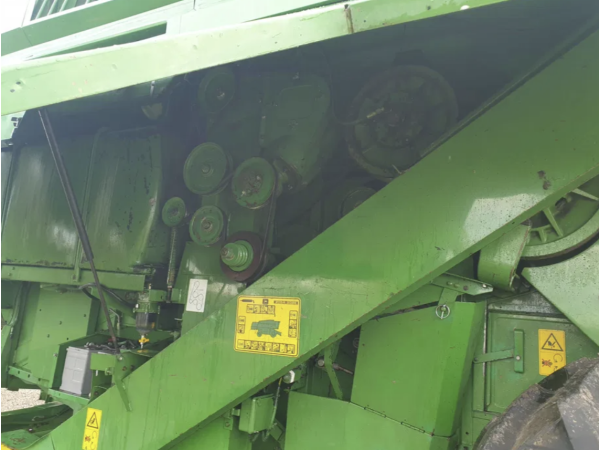 Комбайн John Deere 2066 (1997)