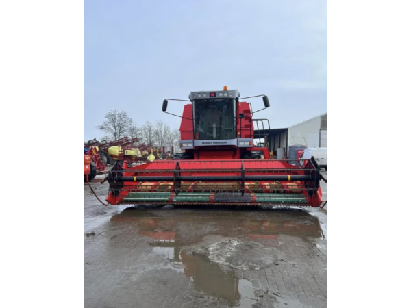 Комбайн Massey Ferguson 36 (1998)