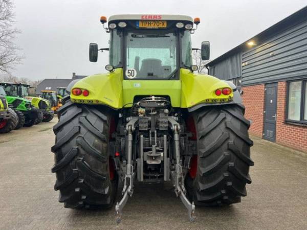 Трактор Claas Axion 850 (2007)