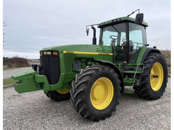 Трактор John Deere 8100 (1997)