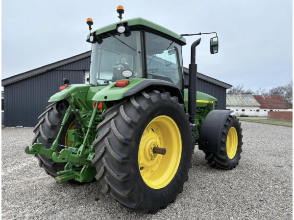 Трактор John Deere 8100 (1997)