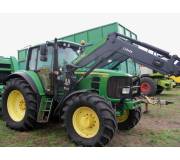 Трактор John Deere 6930