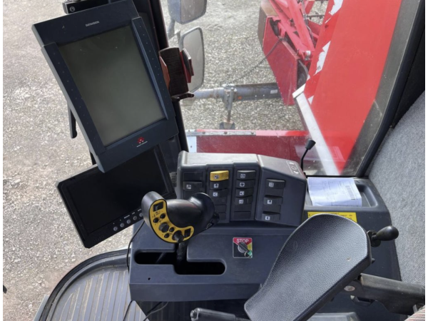 Комбайн Massey Ferguson 7272 (2000)