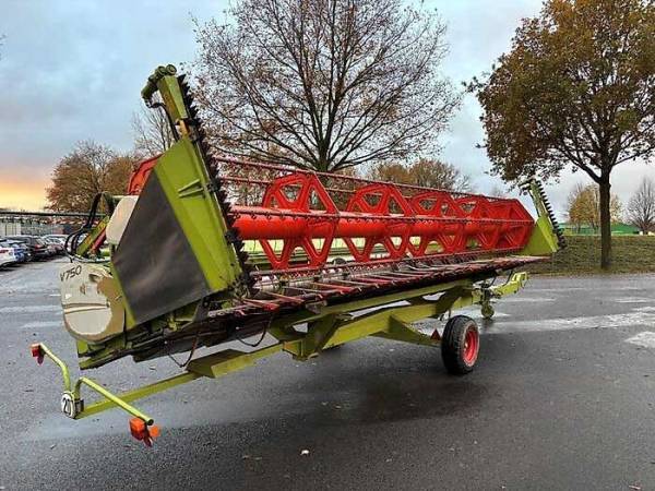 Жниварка зернова Claas V750 (2005)