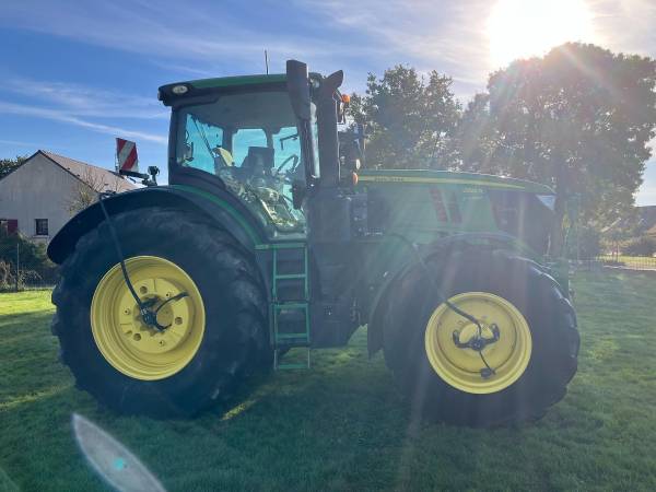 Трактор John Deere 6250R (2022)