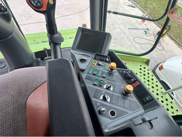 Комбайн Claas Lexion 580 (2004)