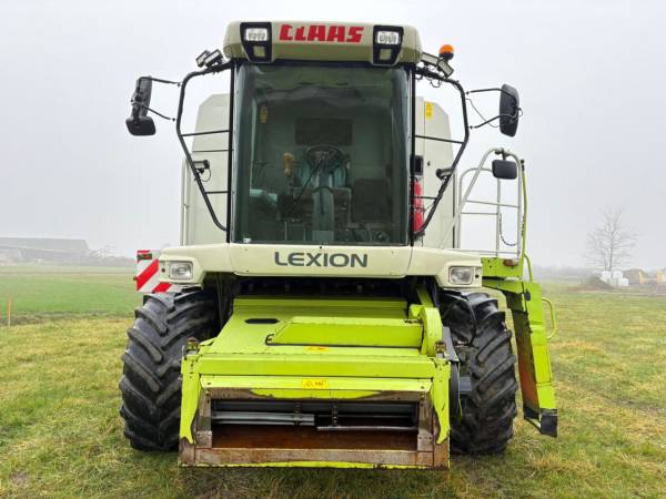 Комбайн Claas Lexion 460 Evolution (2003)