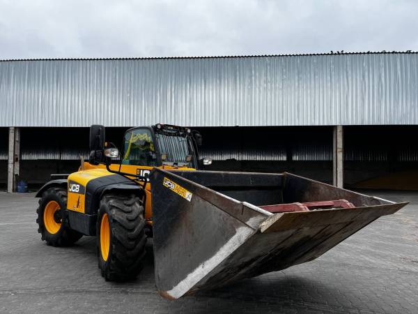 Телескопический погрузчик JCB 541-70 Agri (2019)