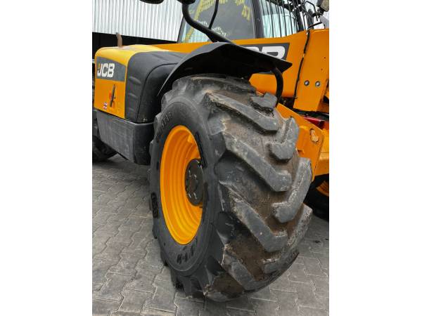 Телескопический погрузчик JCB 541-70 Agri (2019)