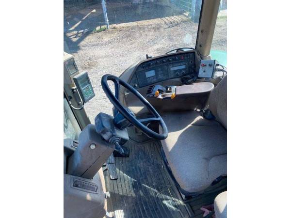 Трактор John Deere 8120 (2002)
