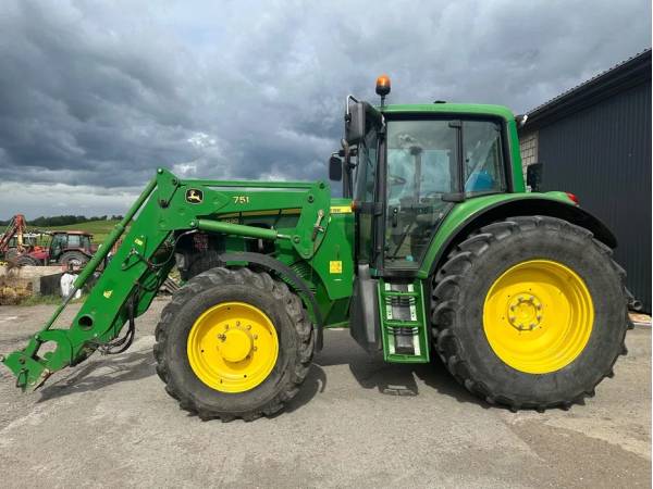 Трактор John Deere 6630 (2009)