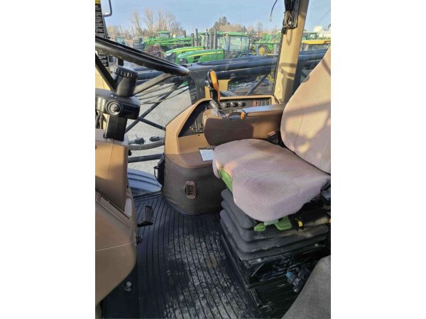 Самоходный опрыскиватель John Deere 4920 (2006)