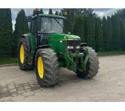 Трактор John Deere 6910
