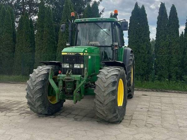 Трактор John Deere 6910 (1999)