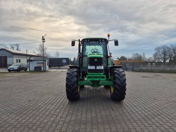 Трактор John Deere 6830 (2011)