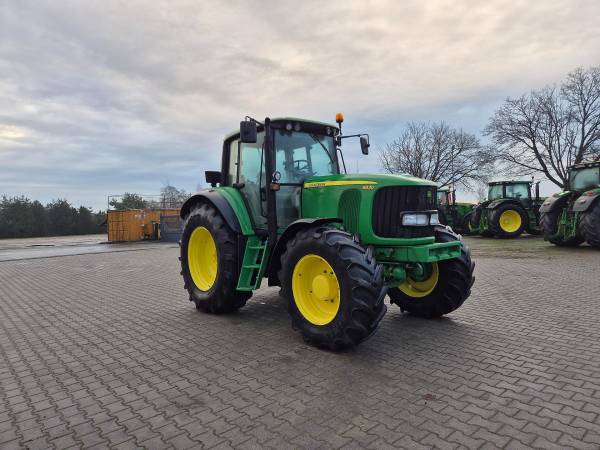 Трактор John Deere 6830 (2011)