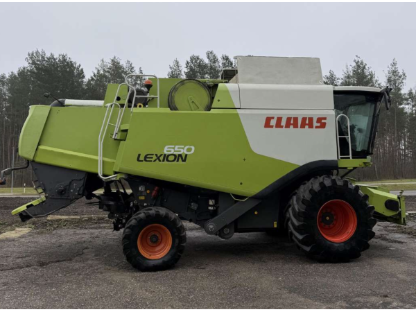 Комбайн Claas Lexion 650 (2011)