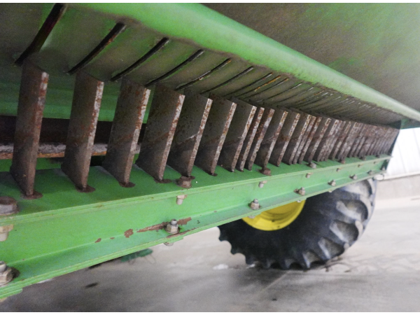 Комбайн John Deere 9660 STS (2006)