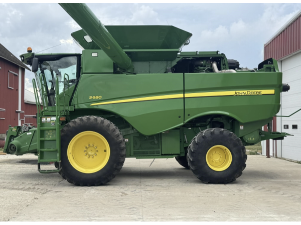 Комбайн John Deere S680 (2012)
