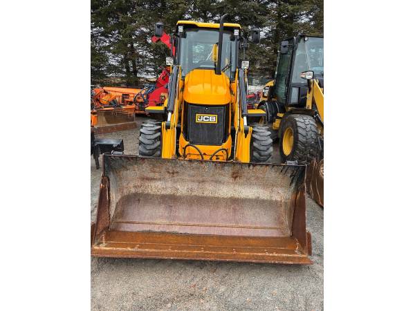Экскаватор-погрузчик JCB 3CX (2016)