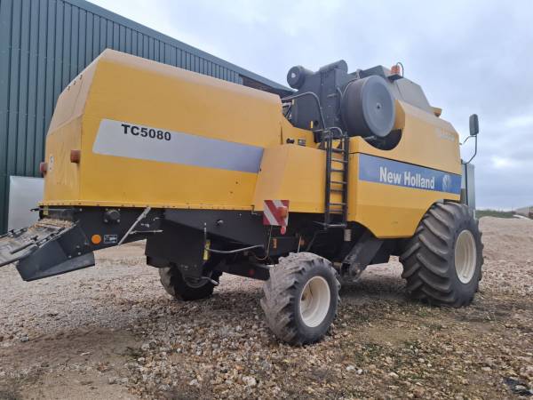 Комбайн New Holland TC 5080 (2008)