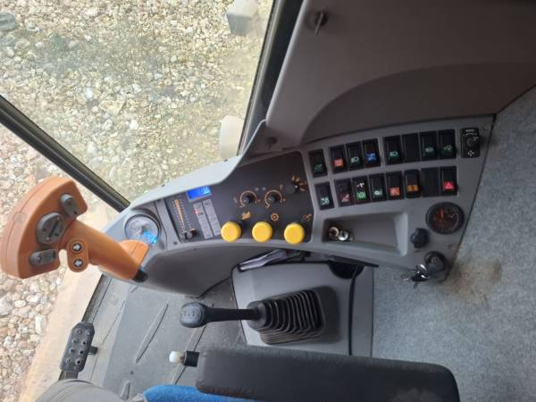 Комбайн New Holland TC 5080 (2008)