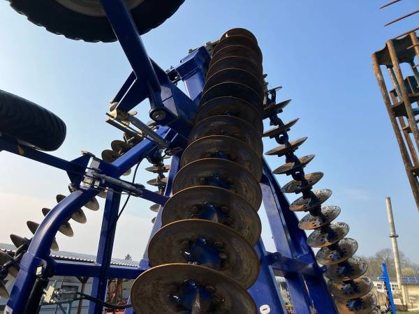 Дисковая борона Dalbo Powerchain 800 (2023)