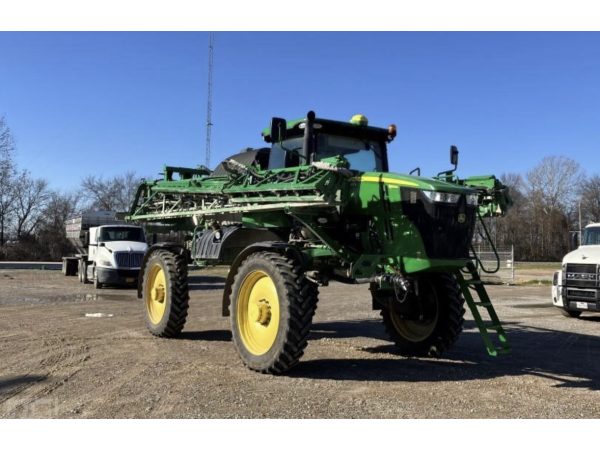 Самохідний обприскувач John Deere R4044 (2021)