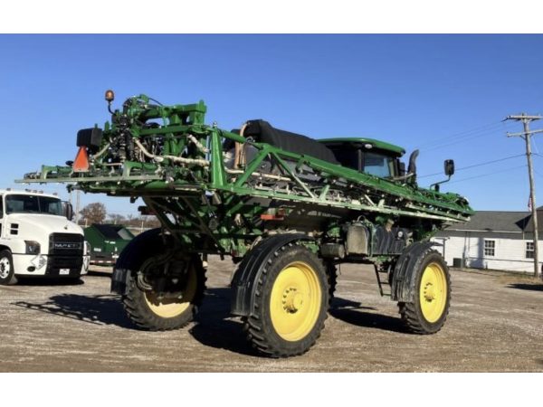 Самохідний обприскувач John Deere R4044 (2021)