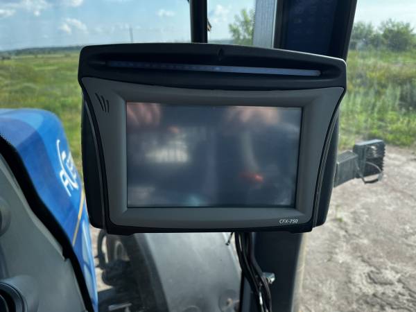 Трактор New Holland T8040 (2008)