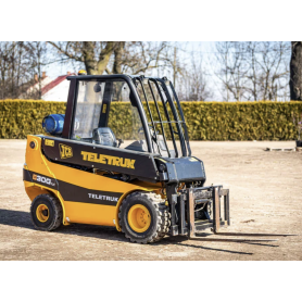 Погрузчик JCB TLT30G (2000)