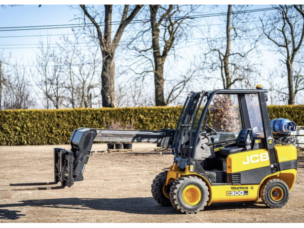 Навантажувач JCB TLT30G (2000)