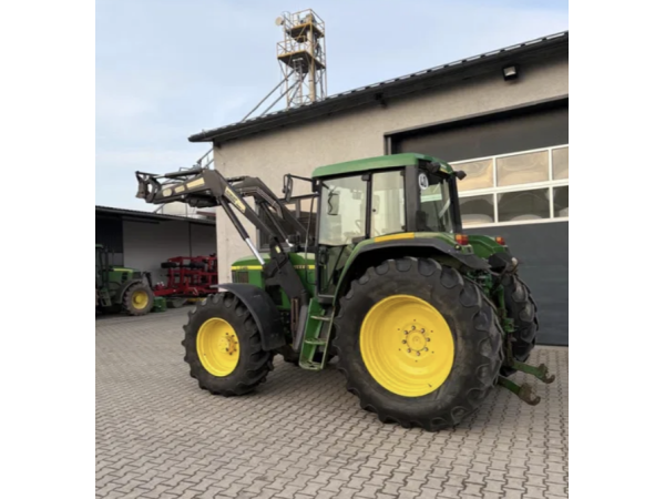 Трактор John Deere 6810 (1999)