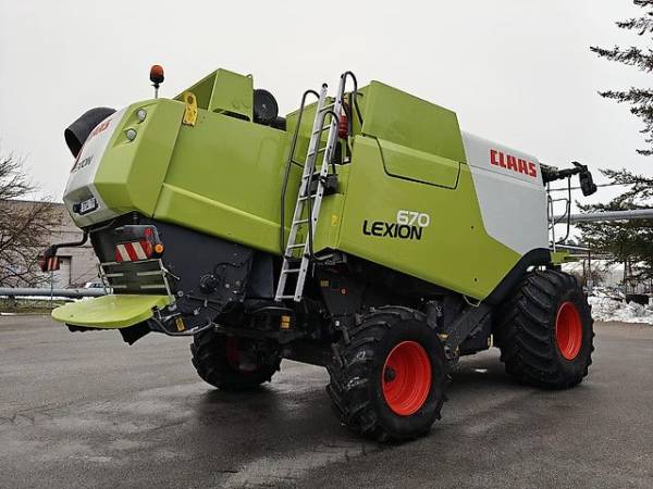 Комбайн Claas Lexion 670 (2016)