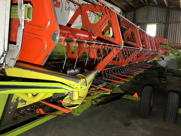 Комбайн Claas Lexion 460 Evolution (2002)