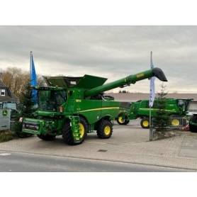 Комбайн John Deere S780 (2022)