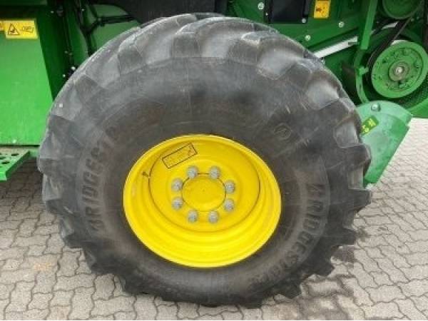 Комбайн John Deere S780 (2022)
