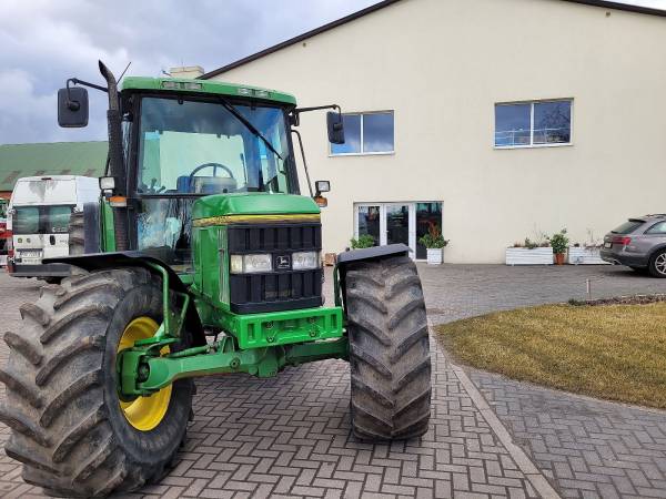 Трактор John Deere 6400 (1993)