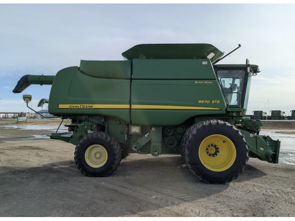 Комбайн John Deere 9670 STS (2009)